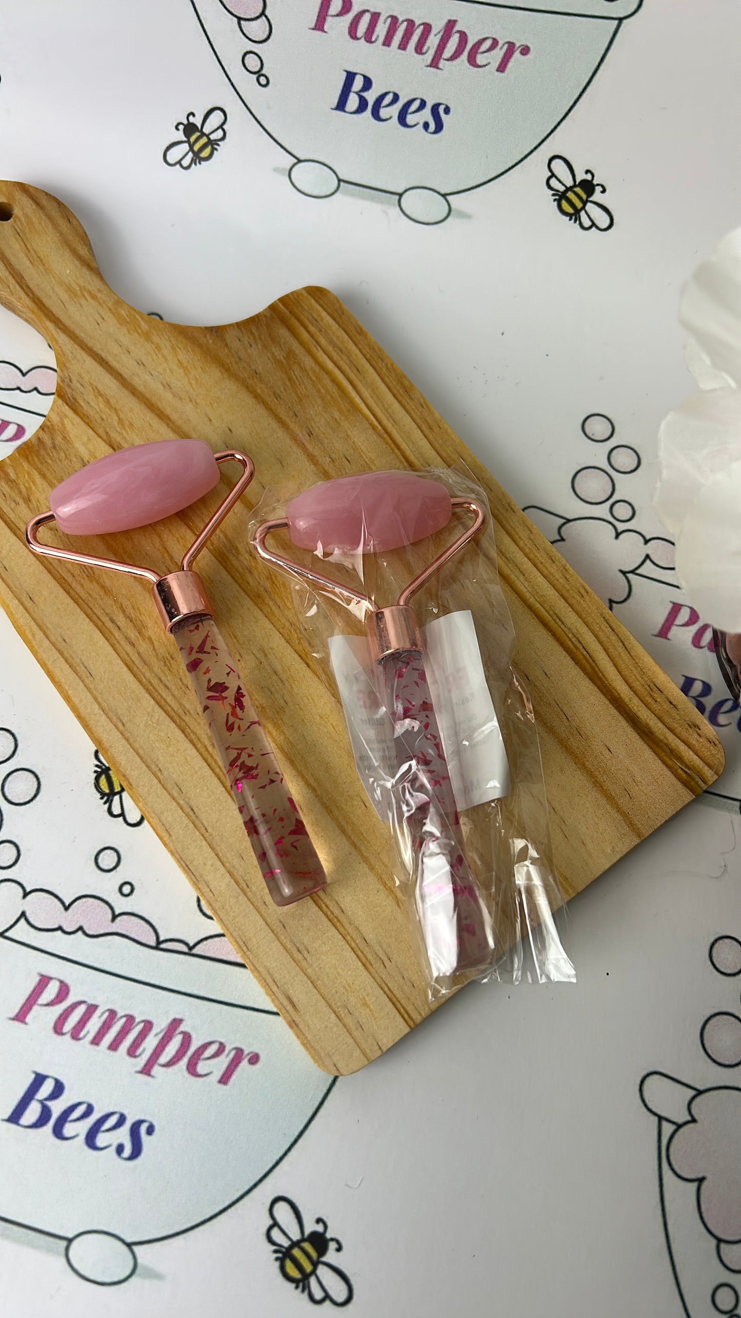 Facial roller