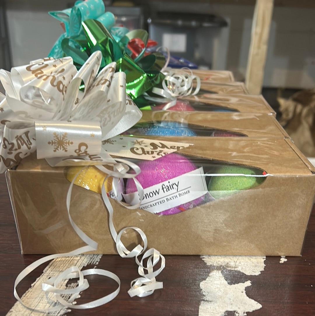 Trio box bath bombs
