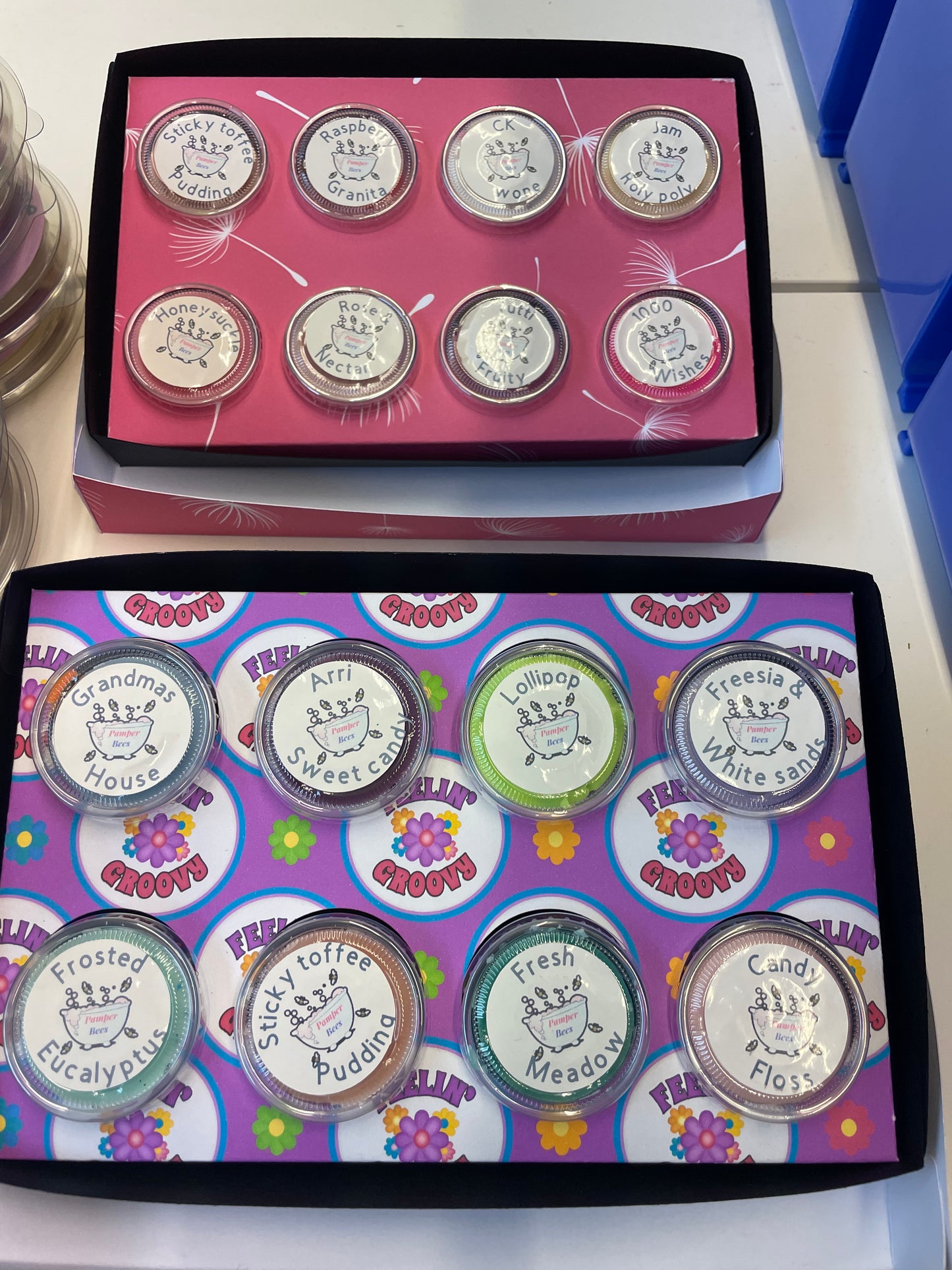 Pick & mix wax pots