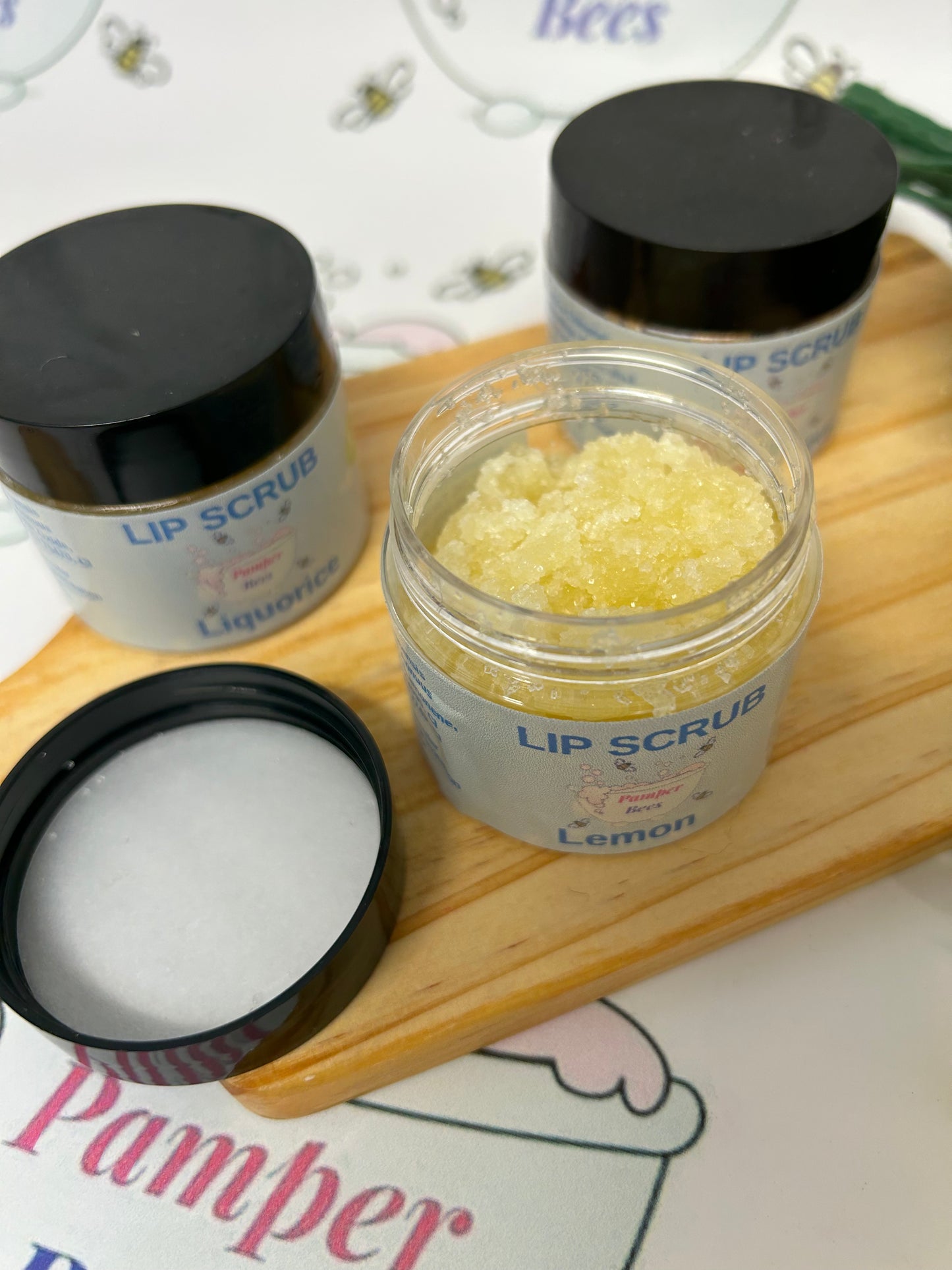 Lip scrub