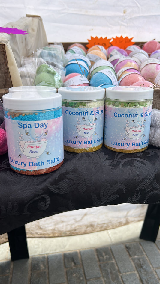 Special luxury bath salts