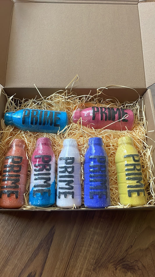 Boxed set of prime bath bombs